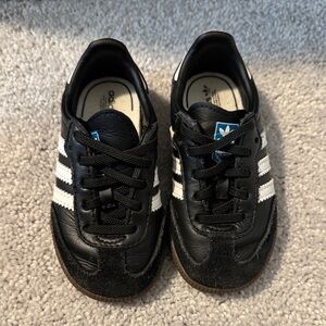 Adidas Toddler / Little Kids Black and White Samba Sneakers